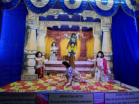 Divine depictions mark Lord Krishna’s birthday