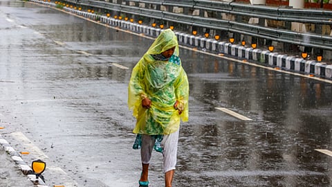 Parts of Tiruvannamalai, Kallakurichi may get rain Tuesday; IMD forecasts rain in Vellore, Ranipet, and other districts on Wednesday.