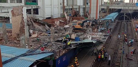 A portion of the roof of platform no. 1 at Cuttack Railway Station collapsed on Wednesday afternoon, triggering panic among passengers and railway staff.