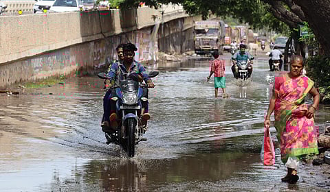 Sewage water overflowing in the Palam station road in Sellur causes residents to face the haphazard situation in this area.