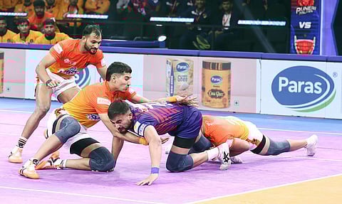 The match between Dabang Delhi and Puneri Paltan saw the first Golden Raid of the Pro Kabaddi League