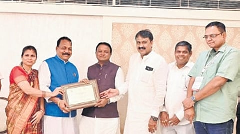 Officials of Angul administration with CM Mohan Charan Majhi