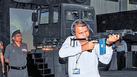 Lieutenant General Dhiraj Seth, (GOC-in-C), Southern Command, visits Adani Defence and Aerospace in Hyderabad.