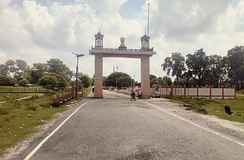 India-Nepal international border closed.