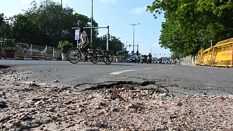 Poor condition of Roads at ITO Road