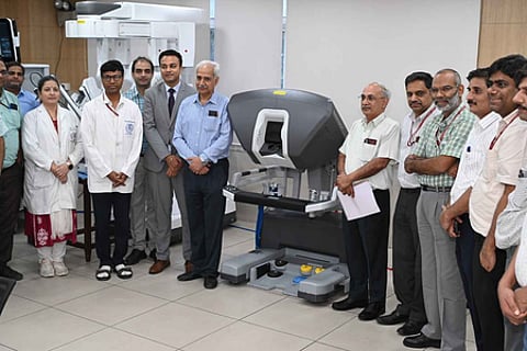 Installation of the da Vinci robot at the SET facility increases these opportunities, besides equipping the surgeons and care teams with skills and technology training necessary to perform robotic-assisted surgery across core specialities.