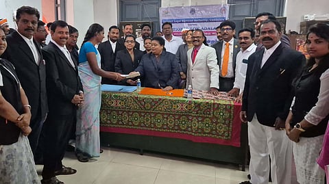 The National Lok Adalat was simultaneously held at Cuddalore, Chidambaram, Virudhachalam, Panruti, Neyveli, Tittakudi, and Kurinjipadi courts under the supervision of the respective judges.