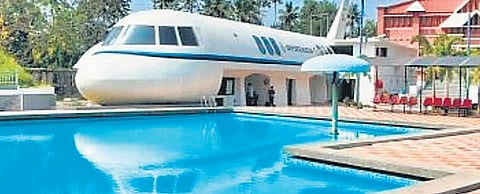 The swimming pool at the Akkulam Tourist Village