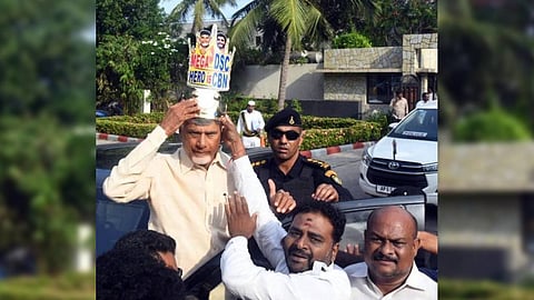 Unemployed Youth JAC- State President Samayam Hemantha Kumar honoured CM Chandrababu on final list announcement of Mega DSC-2025, at CM Camp office- Undavalli.