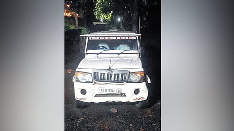 The police vehicle that was hit by a car during the chase in Kasaragod