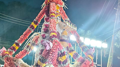 On the first day of Navratri, the four goddesses were carried by concerned priests gathered at Pampinakere.