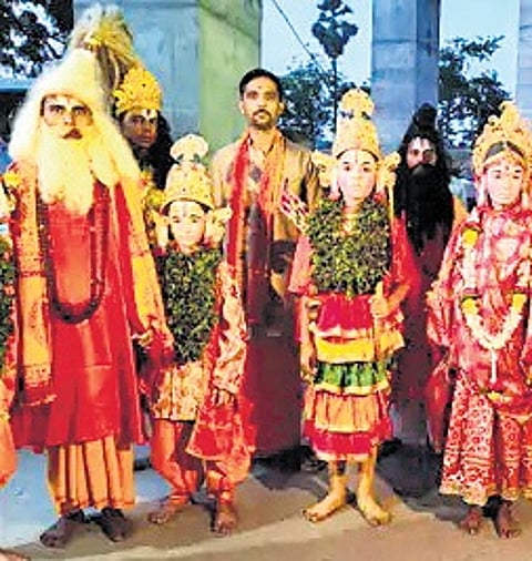 Lucknow Diary | Kashi Ramlila faces crisis from road closures