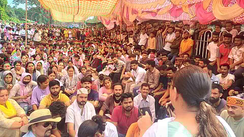 Students are protesting demanding a CBI inquiry