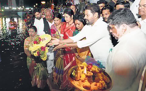 Chief Minister A Revanth Reddy during the Inauguration of Bathukamma Kunta Lake at Amberpet on Sunday.
