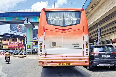 An interstate private bus at Vyttila bearing Arunachal Pradesh regn number