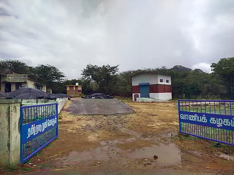 The DPC at Chenbagaramanputhoor village, situated just 500 metres away from a hill range, was constructed in 2014 and has been procuring paddy since 2018.