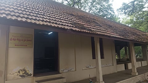 Sri Chitra Hindu Religious Library at Nagercoil run by HRCE Kanniyakumari district temples administration, is crying for attention.