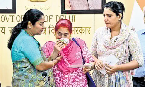 Delhi CM Rekha Gupta, while handing over the cheques to the families, said this was not merely financial assistance but a heartfelt expression of deep gratitude and a humble tribute to their service.