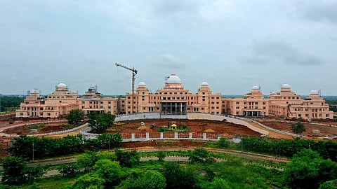 The Central Hall, capable of accommodating all sitting legislators, is currently in its final stages. The project has been built at an estimated cost of Rs 324 crore and spans 5 lakh square feet.