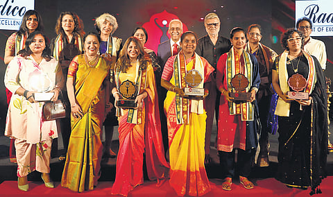 Devi awardees alongside chief guest Justice V Ramasubramanian (Chairperson of National Human Rights Commission), Prabhu Chawla (Editorial Director, The New Indian Express), Lakshmi Menon (CEO, The New Indian Express) and T Kalyan Chakravarthy (Resident Editor, The New Indian Express, Telangana) at ITC Kakatiya in Hyderabad on Sunday