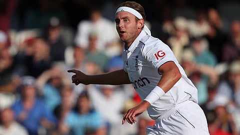 England's Stuart Broad celebrates after taking the final wicket, that of Australia's wicket keeper Alex Carey resulting in England's victory on day five of the fifth Ashes cricket Test match between England and Australia at The Oval cricket ground in London on July 31, 2023.