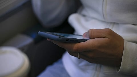 Cybercrime, mobile phone