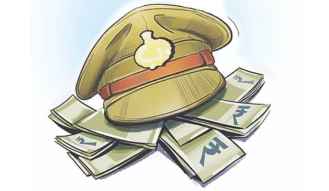 Head constable in-charge, Rajiv Pandre, has been booked under the BNS and Prevention of Corruption Act 1988.