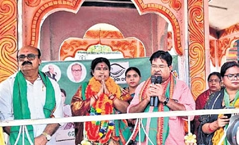 BJD candidate Chhuria at a public meeting in Komna block on Friday.