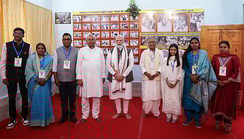 Prime Minister Narendra Modi and Bihar Chief Minister Nitish Kumar meet with the family members of Bharat Ratna Jananayak Karpoori Thakur, in Samastipur on Friday.