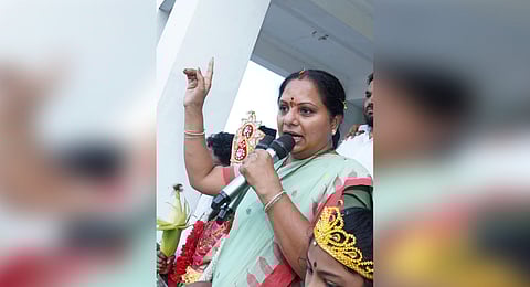 Telangana Jagruthi Founder and Its President K Kavitha on Saturday addressing people who gathered at TJ office in Housing Board Colony in Nizamabad.