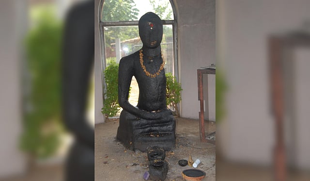 Karumadikuttan statue inside the pagoda.