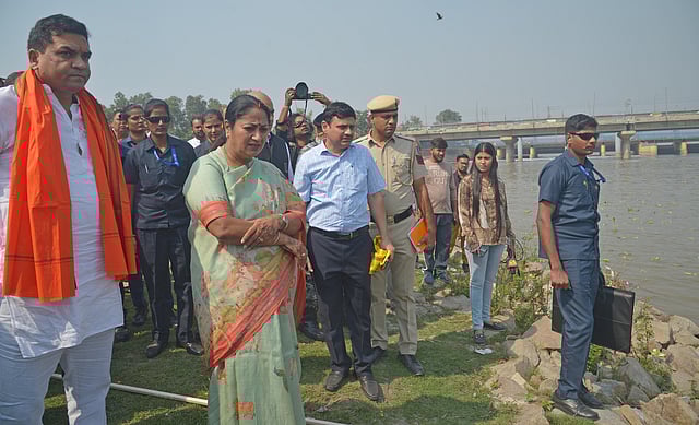 Delhi Chief Minister Rekha Gupta visits Yuba Shakti Ghat, Kalindi Kunj, Madanpur.