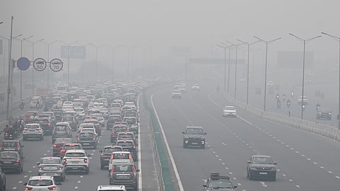 Thick smog lingers over Delhi.