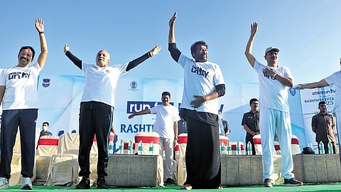 Actor Chiranjeevi along with Telangana DGP, Hyderabad Police Commissioner VC Sajjanar warm up during the ‘Run for Unity’ on the occasion of Rashtriya Ekta Diwas at People’s Plaza in Hyderabad.
