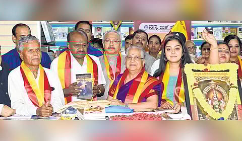 Union Minister for Steel and Heavy Industries HD Kumaraswamy, Rajya Sabha member Sudha Murty and others at Pustaka Jatre at Sapna Book House in Bengaluru on Saturday.