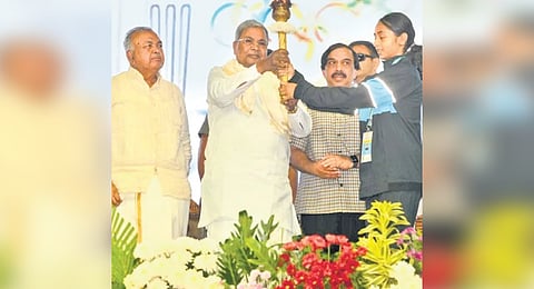CM Siddaramaiah inaugurated the 4th Mini Karnataka Games, a week-long tournament for under-14 athletes of the state, at Sree Kanteerava Indoor Stadium on Sunday.