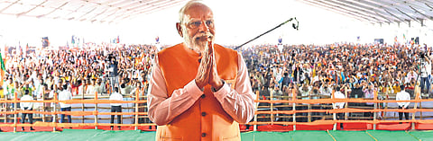 PM Narendra Modi at a public meeting, amid the ongoing Bihar Assembly elections, in Aurangabad.