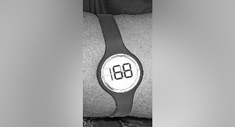 Most patients currently rely on the Self-Monitoring of Blood Glucose (SMBG) method, which involves multiple finger pricks daily.