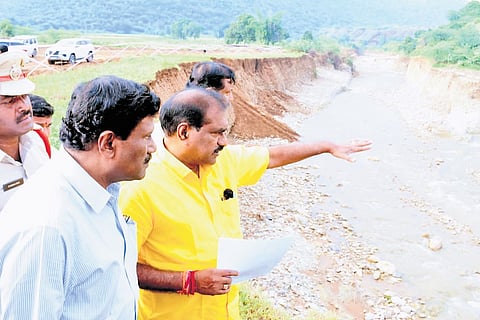 Water Resources Minister Nimmala Ramanaidu inspecting the progress of Veligonda irrigation project works on Friday.