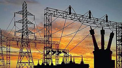 Complaints have already emerged accusing TNPDCL staff of showing favouritism to particular parties by switching off supply in the evening.