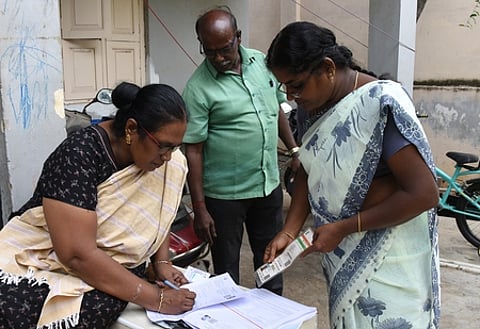 Officials collecting details in Special Intensive Revision (SIR) works in Tiruchy. Representational Image.