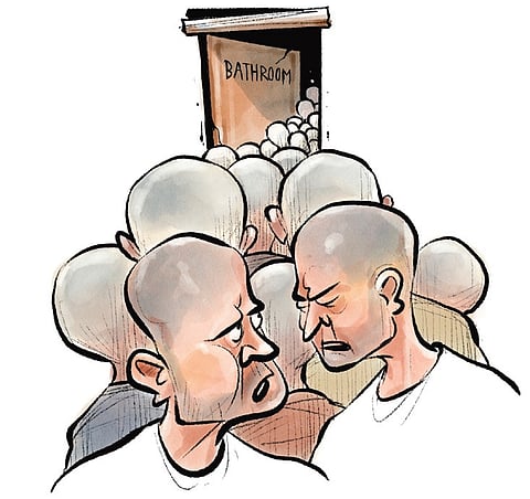 Many devotees who visited the tonsure facility said that after the ritual, they could not find any source of water and were forced to take a bath under a roadside public tap.