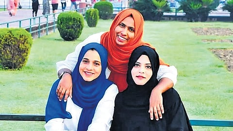 T Najma Tabsheera, Mufeeda Thesni and Fathima Thahiliya