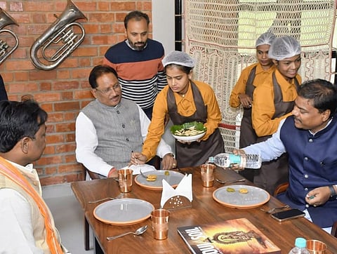 Chhattisgarh Chief minister Vishnu Deo Sai on Monday inaugurated a unique ‘Pandum Cafe’ at the divisional headquarters in Jagdalpur in the Bastar region
