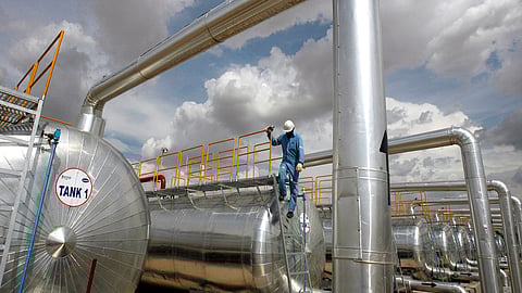 Reliance, which has signed a 25-year deal to buy up to 5,00,000 barrels of crude oil per day (25 million tonnes in a year) with Rosneft, has been cutting Russian imports since the US sanctions.