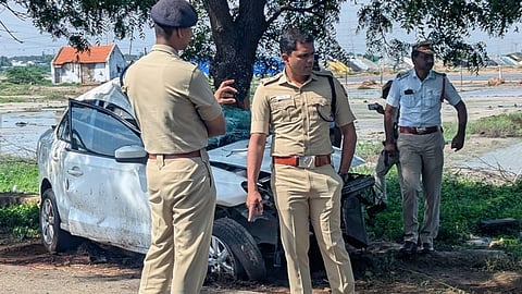 Thoothukudi SP Albert John inspecting the accident spot on beach road along with Thoothukudi Town Assistant Superintendent of Police (ASP) C Madhan Kumar and others.