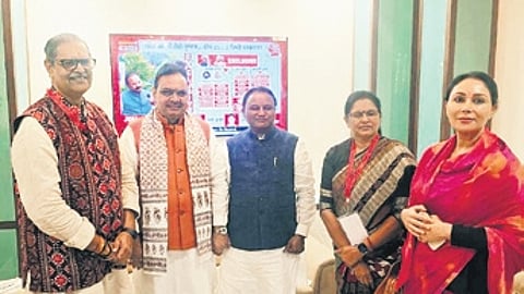 CM Mohan Majhi, dy CMs KV Singh Deo & Pravati Parida with Rajasthan CM Bhajanlal Sharma & DyCM Diya Kumari.