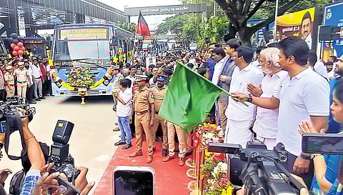 Deputy CM Udhayanidhi Stalin flags off buses at the Ambattur Industrial Estate bus stand, renovated under Vada Chennai Valarchi Thittam, on Monday.