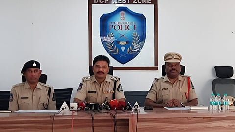 Film Nagar Police apprehended a white-collared offender namely Bathini Shashikanth, aged 39 years, who involved in a series of offences including impersonation as senior Government officers, cheating, forgery, criminal intimidation and extortion.