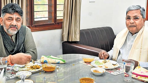 Chief Minister Siddaramaiah and Deputy CM DK Shivakumar hold a meeting over breakfast at the CM’s residence ‘Cauvery’ in Bengaluru on Saturday.